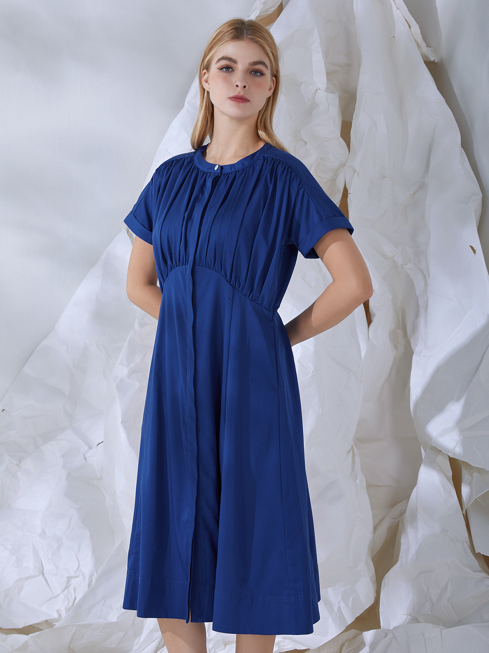 GATHERED-BUTTONS MIDI DRESS