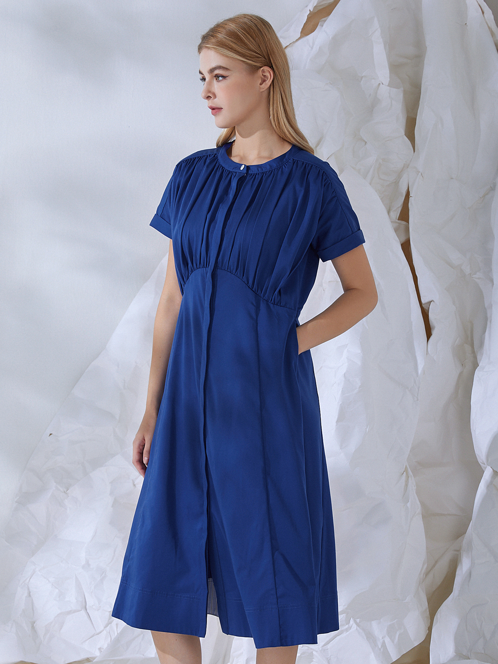 GATHERED-BUTTONS MIDI DRESS