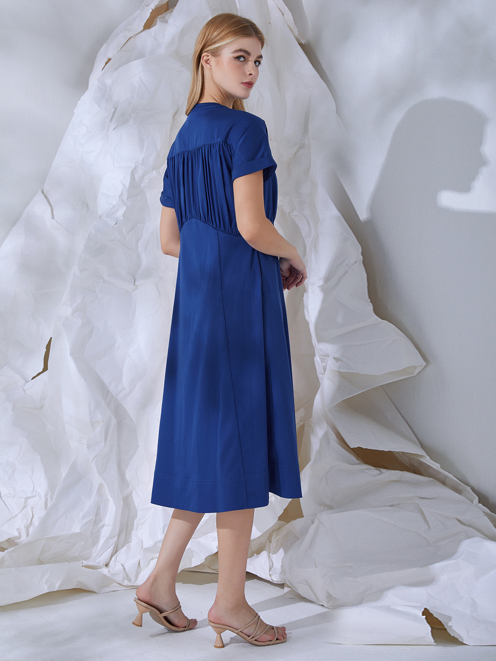 GATHERED-BUTTONS MIDI DRESS