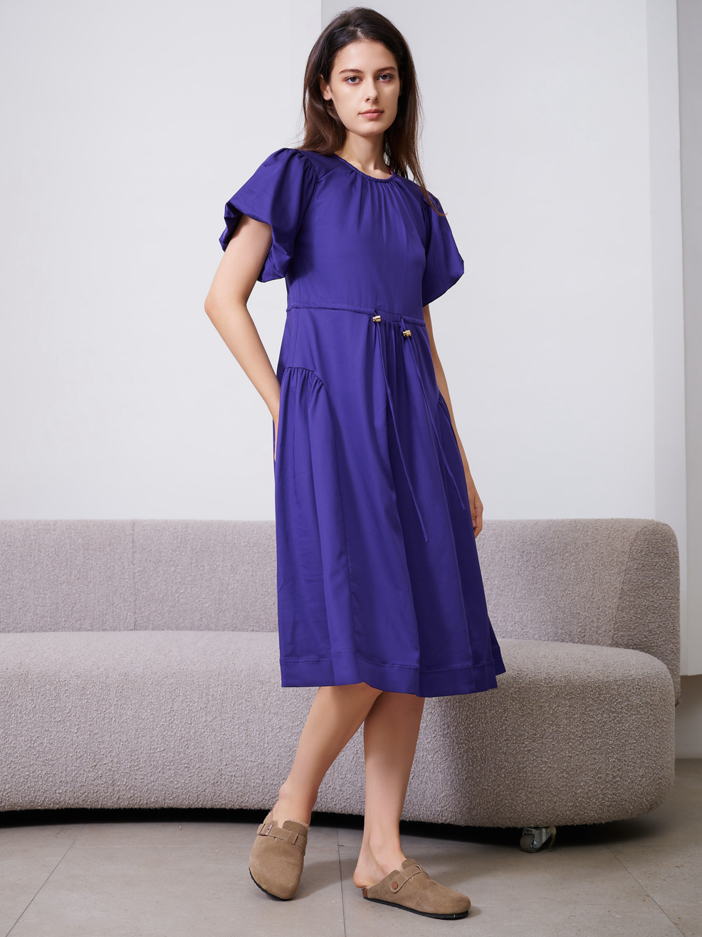 PUFFY SLEEVE MIDI DRESS