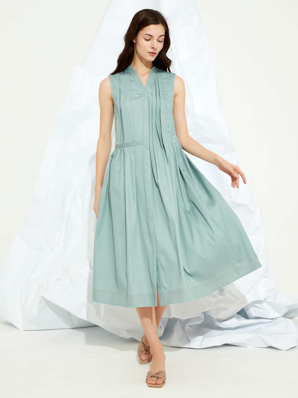 PLEATED COLUMN MAXI DRESS