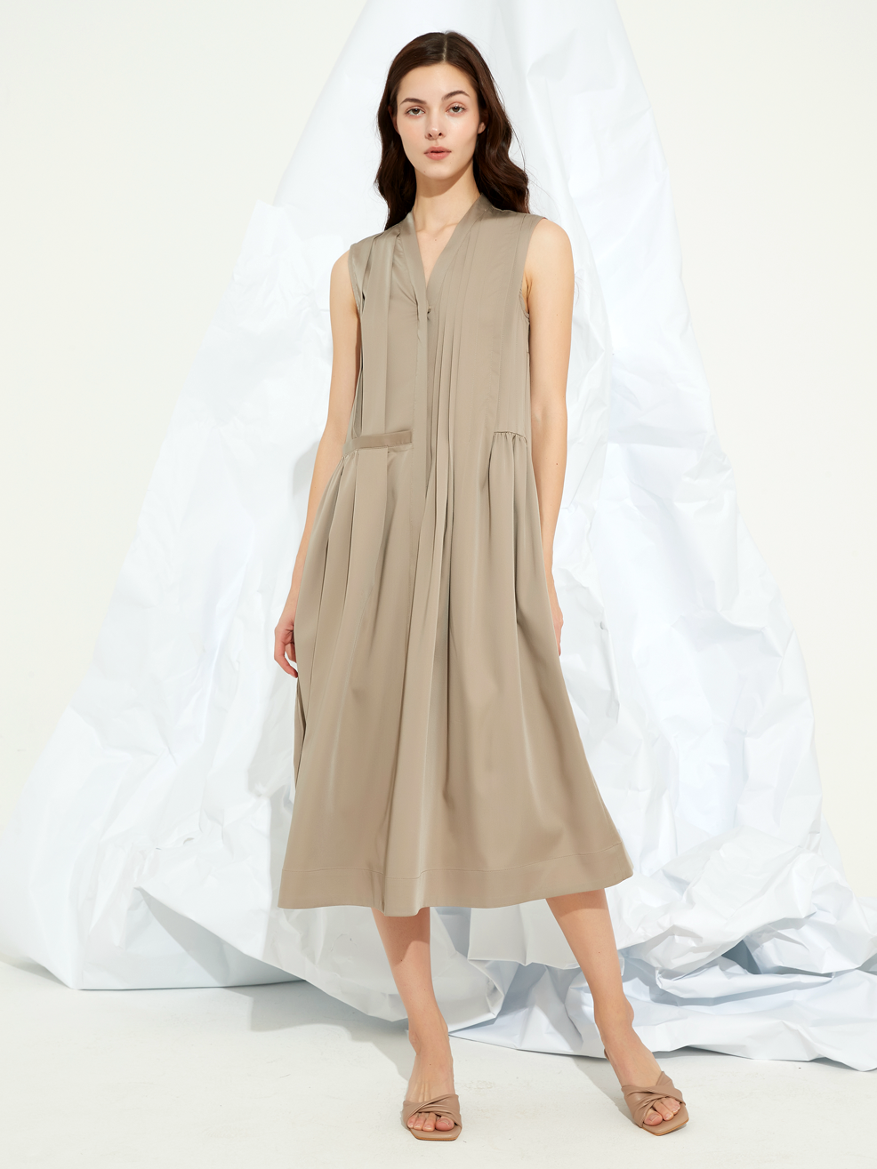 PLEATED COLUMN MAXI DRESS