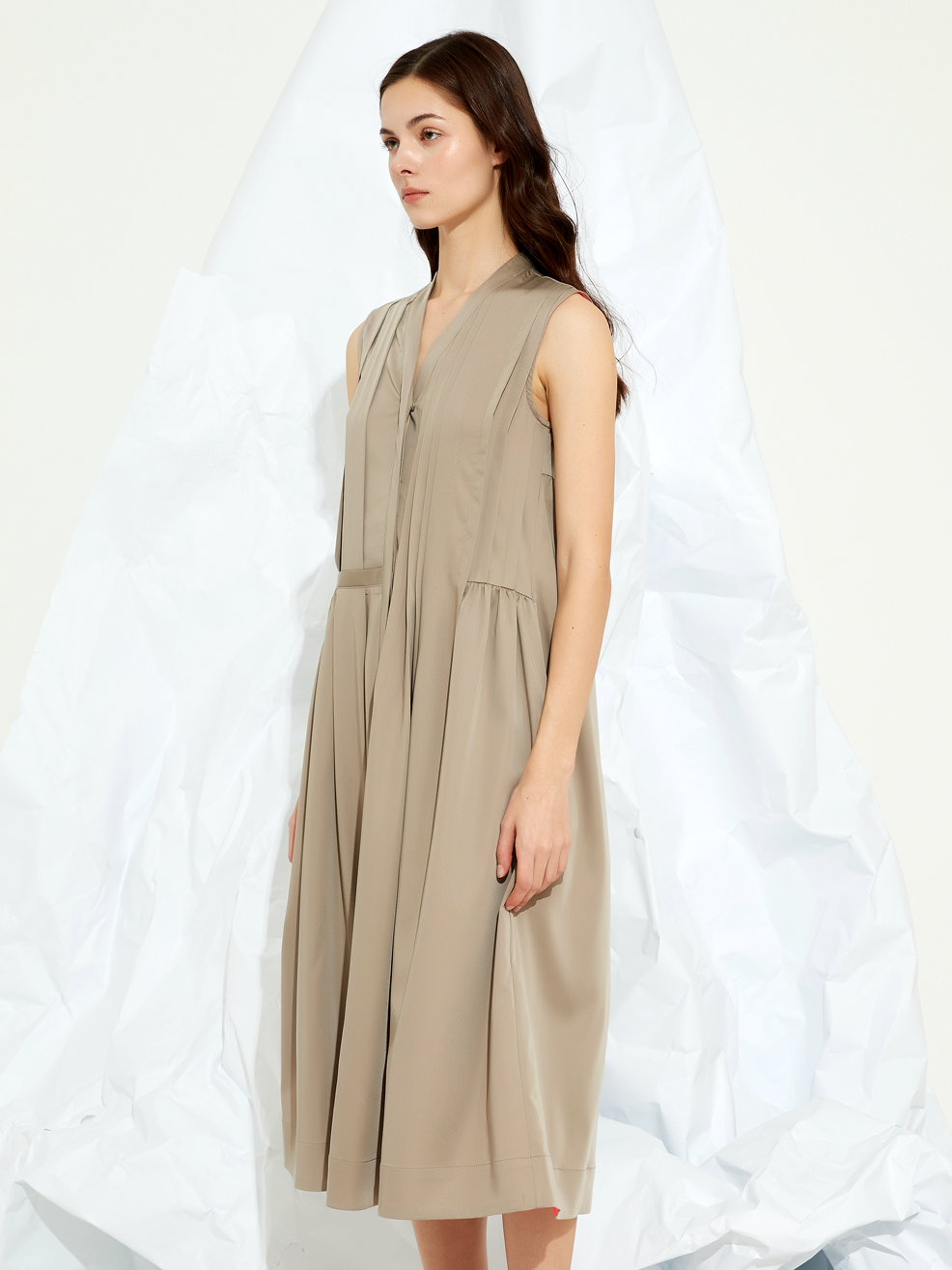 PLEATED COLUMN MAXI DRESS