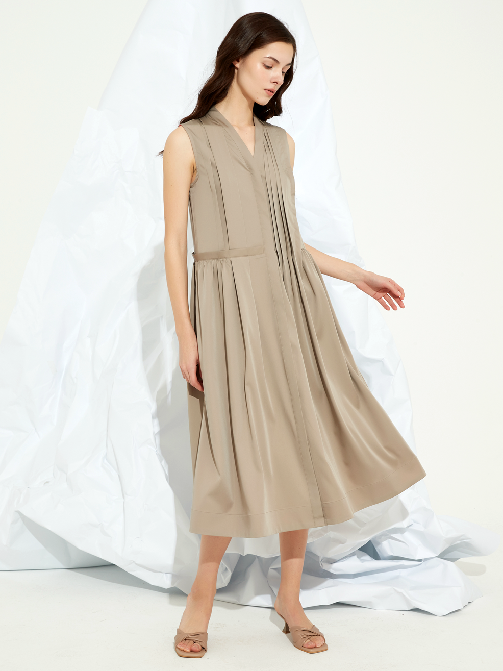 PLEATED COLUMN MAXI DRESS