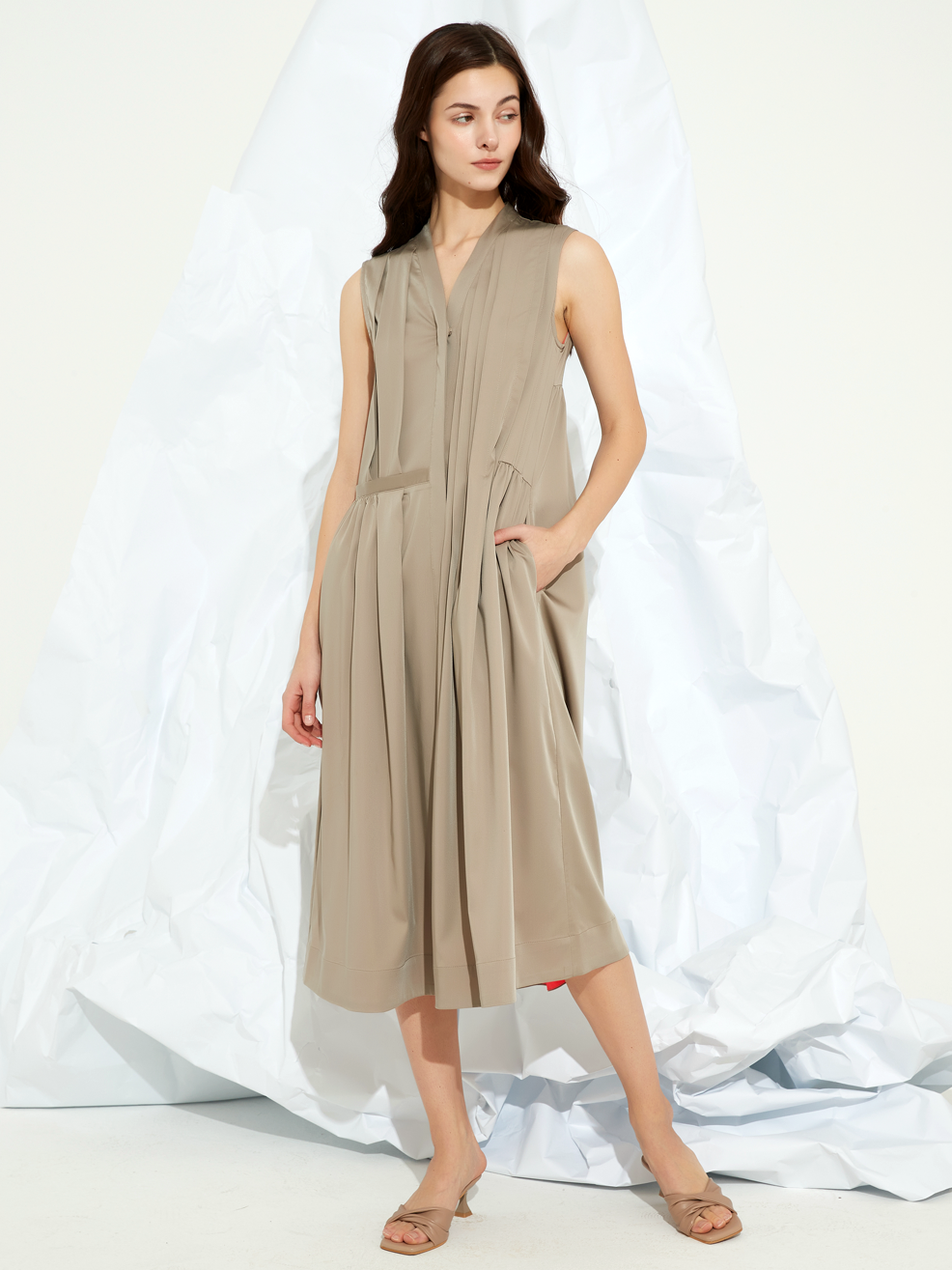 PLEATED COLUMN MAXI DRESS